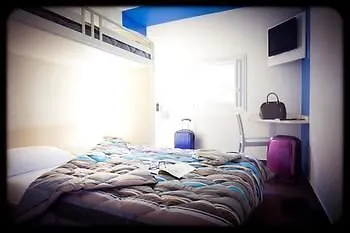 Hotelf1 Nord Barberey Saint Sulpice מלון *